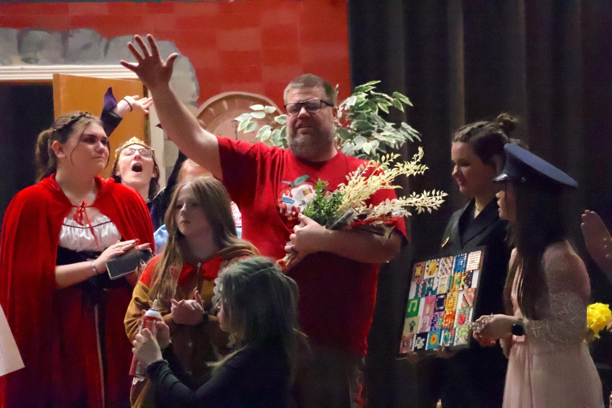 After the All-school Play's last performance director Matt Gunter was given parting gifts for his last play. Two juniors gave goodbye speeches to Gunter wishing him the best luck for the next chapter of his life.