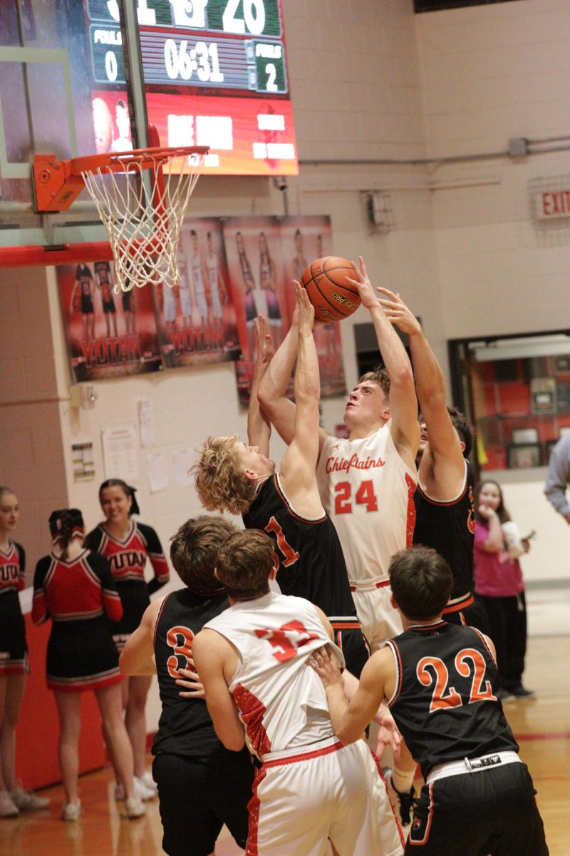 This is Isaac Couch first year playing for Yutan. Isaac currently has 216 points this season.